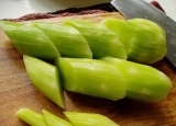 老年人必吃这菜——莴苣炒平菇  舒筋通络