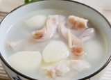夏季要多吃养胃的食物  推荐4道养胃汤粥