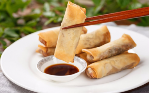 春卷皮怎么做好吃 春卷皮干了不粘怎么办