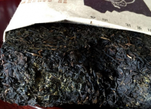 茯茶一般放几年才好喝 茯茶是不是放越久越好