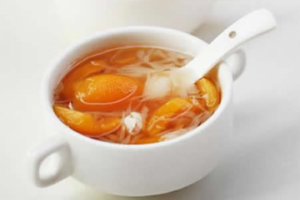 孕妇喝枇杷蜂蜜水的作用 喝什么枇杷蜂蜜水