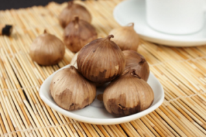 吃黑蒜可以减肥吗 黑蒜可以直接吃吗