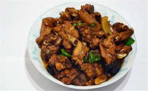排骨炖土豆家常做法 这三种简易又美味