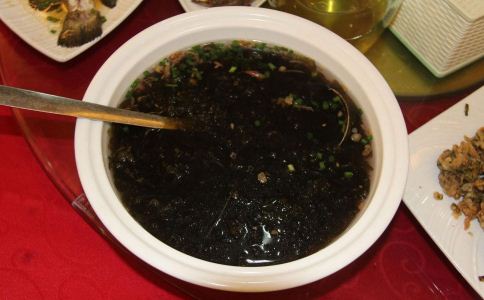 脱发的原因有哪些 肾虚会脱发吗 脱发吃什么好