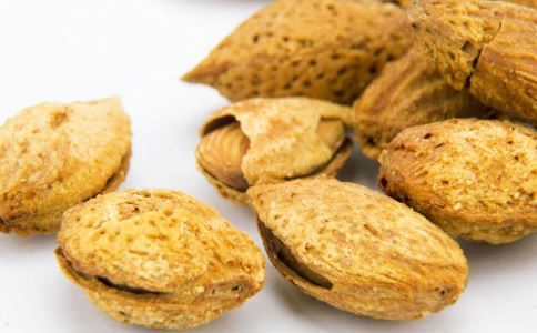 冬季脱发怎么办 冬季脱发如何护发 脱发的护理方法有哪些