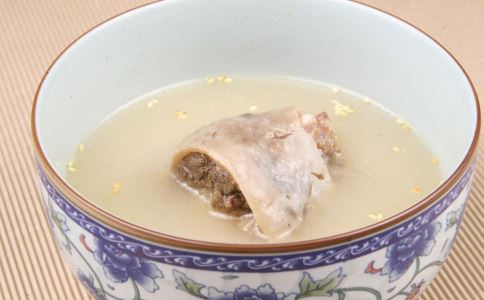 丰胸吃什么 丰胸方法有哪些 吃什么丰胸有效果