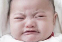小宝宝出现胃炎怎么办 如何治疗呢