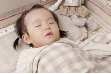 如何给宝宝选择正确的枕头