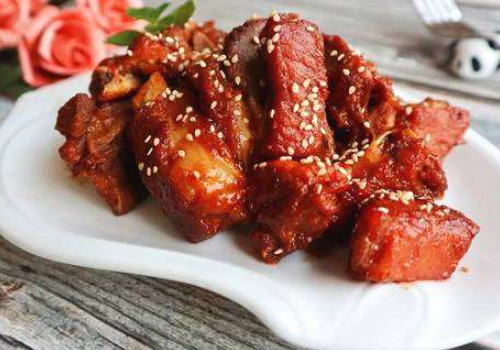 红烧排骨有点腥怎么办 要焯水吗