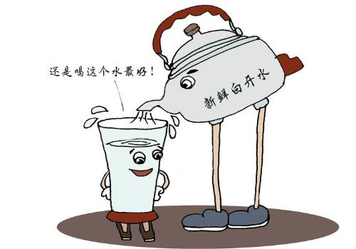 白开水喝多了有什么危害 隔夜能不能喝