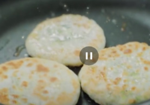中餐厅2赵薇的韭菜盒子怎么做 用发面还是死面