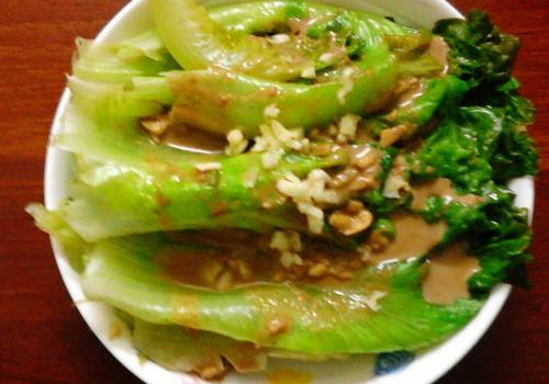芝麻酱拌生菜发胖吗 营养价值有哪些