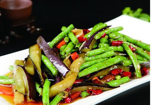 豆角烧茄子的家常做法 热量高吗