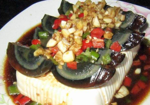 皮蛋拌豆腐用什么豆腐 可以过夜吗