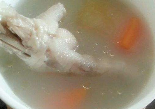 雪莲果与什么煲汤最好 要煮多久