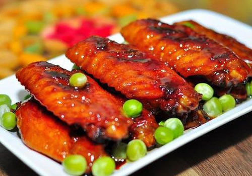 可乐鸡翅要放糖吗 用生抽还是老抽