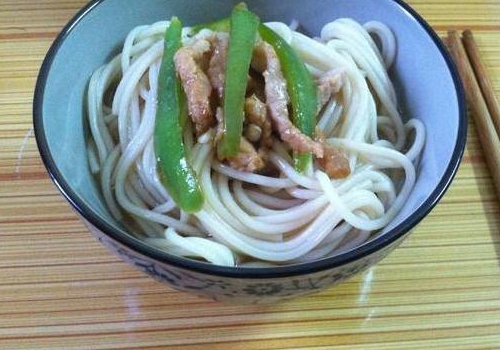 青椒肉丝面怎么做好吃又简单 食用禁忌