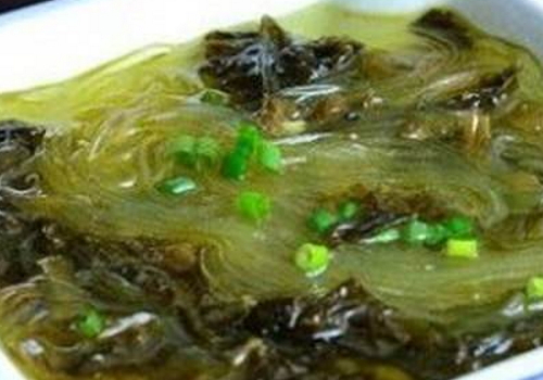 酸菜粉丝汤怎么做 不能什么一起吃