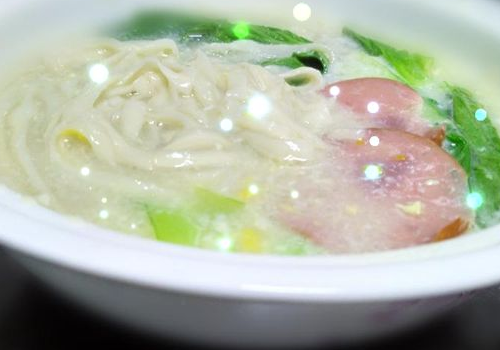 怎么用微波炉煮面条 用不用盖