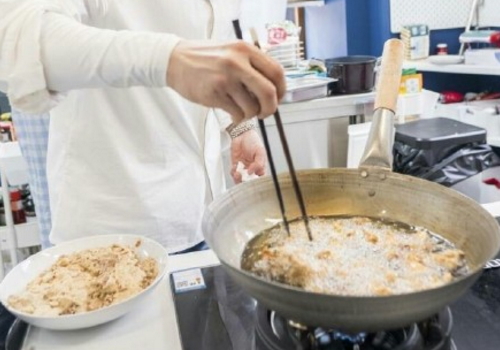 中餐厅2苏有朋做的盐酥鱿鱼怎么做 鱿鱼怎么看好坏