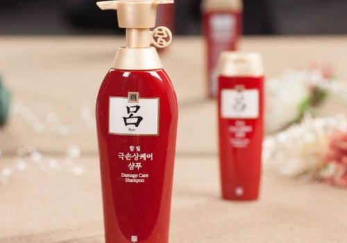 沙发发质用什么洗发水好 卷发好还是拉直好