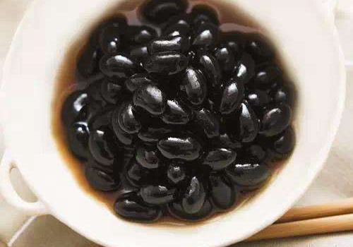 醋泡黑豆治白头发吗 方法是怎样的