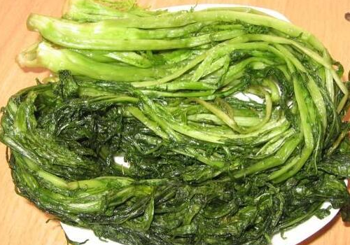 雪里红是雪菜吗 没腌的怎么吃