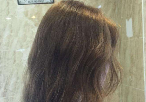 梨木色头发显白吗 褪色后是什么颜色