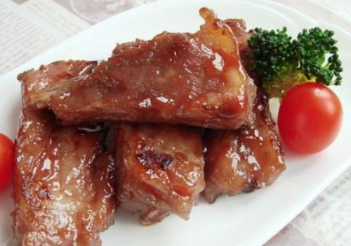 叉烧排骨怎么做 是哪里的特色菜
