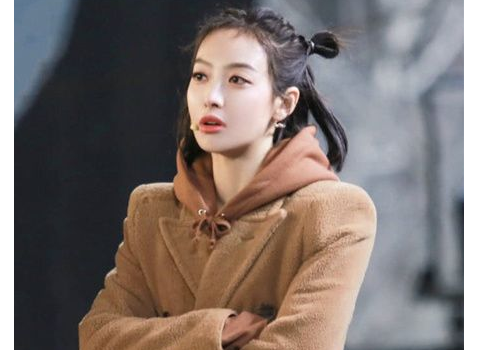 宋茜哪吒头图片 同款哪吒头怎么扎好看