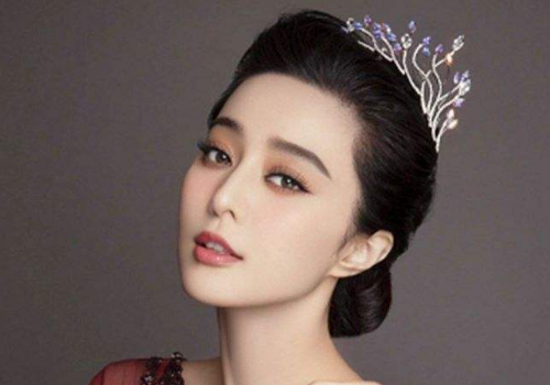 倒三角形脸型新娘适合什么发型 公主头偏分就不错的