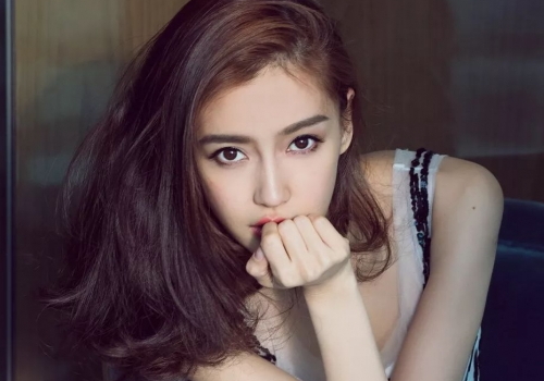 焦糖色头发显白吗 原宿风染什么颜色好看