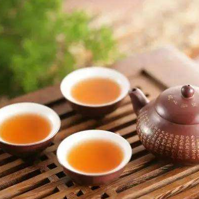 茶水洗头发的正确方法 可以和洗发水一起用吗