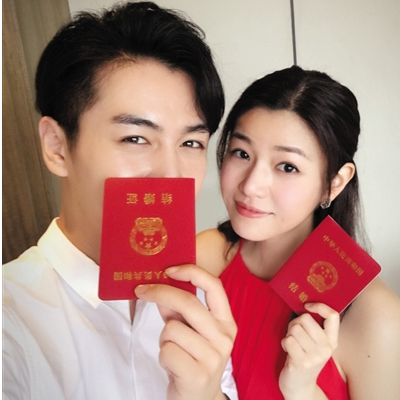结婚证照片发型要求 什么发型好