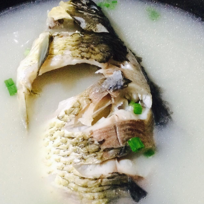 鲫鱼汤可以丰胸吗 功效与作用有哪些