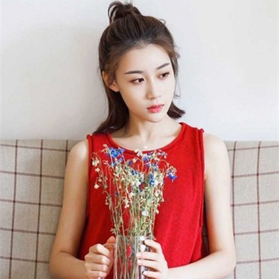 半丸子头适合什么脸型 什么年龄