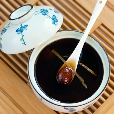 红糖水用开水泡还是温水泡 月经前喝还是月经后喝