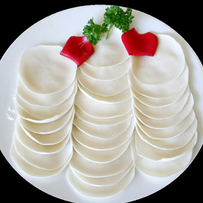 饺子皮用冷水还是热水和面 需要放酵母吗