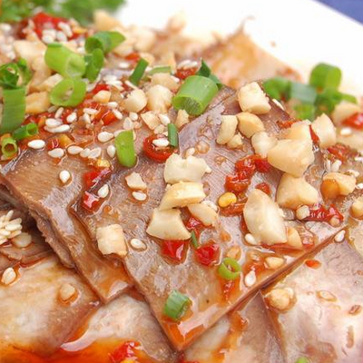 夫妻肺片是什么肉做的 为什么叫夫妻肺片