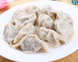 韭菜大肉饺子怎样调馅好吃 两种做法超好吃