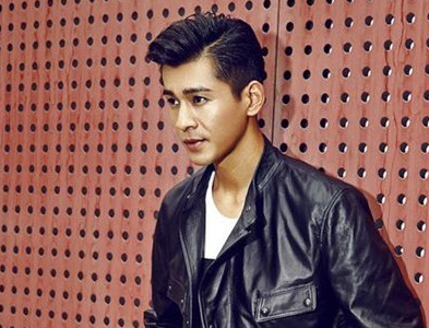 大额头男生适合什么发型 适合大背头还是飞机头