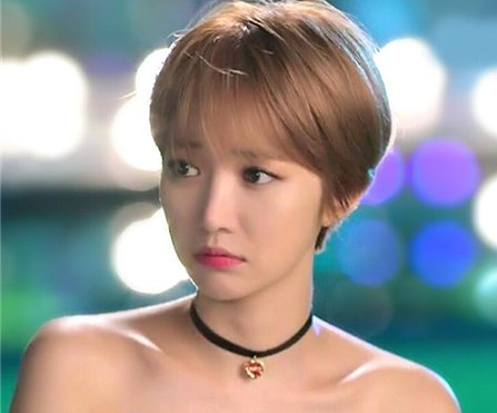公子风短发好看还是少女风短发好看