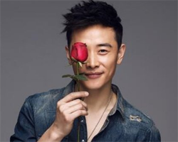罗晋发型图片 寸头斜刘海发型好帅