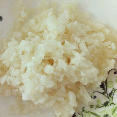 蒜泥为什么蒸了会变绿 可以放多久
