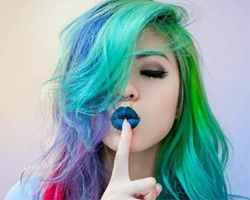彩色混搭发色发型图片 七原色发色有彩虹感