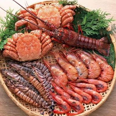 不能和虾一起吃的食物有哪些 南瓜黄豆红枣猪肉