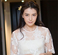 高圆圆新娘发型 中短发婚纱照欣赏