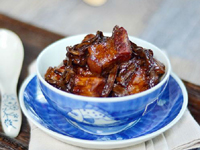 豆角干焖五花肉的做法 这样做肥而不腻