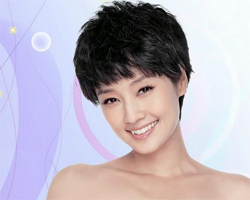 马伊琍发型图片 泡面头显老