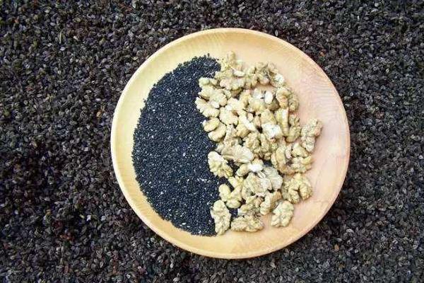 怀孕几个月吃黑芝麻好 这个时间段吃黑芝麻刚刚好